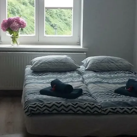 Book 2 Old Town Apartment *